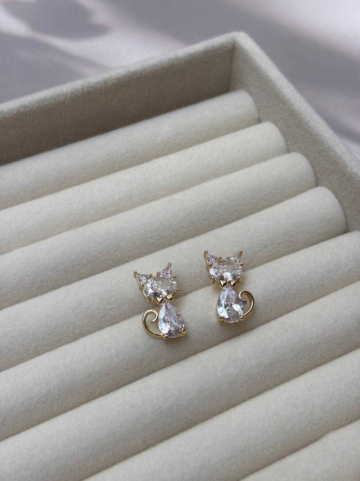EARRING -BK121