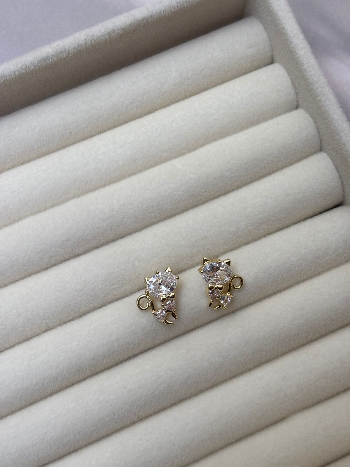 EARRING -BK123