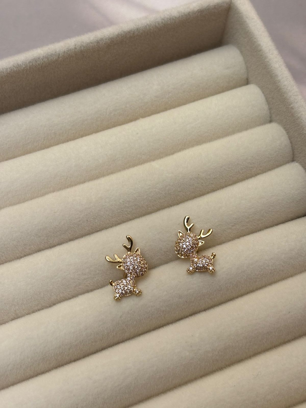 EARRING -BK124