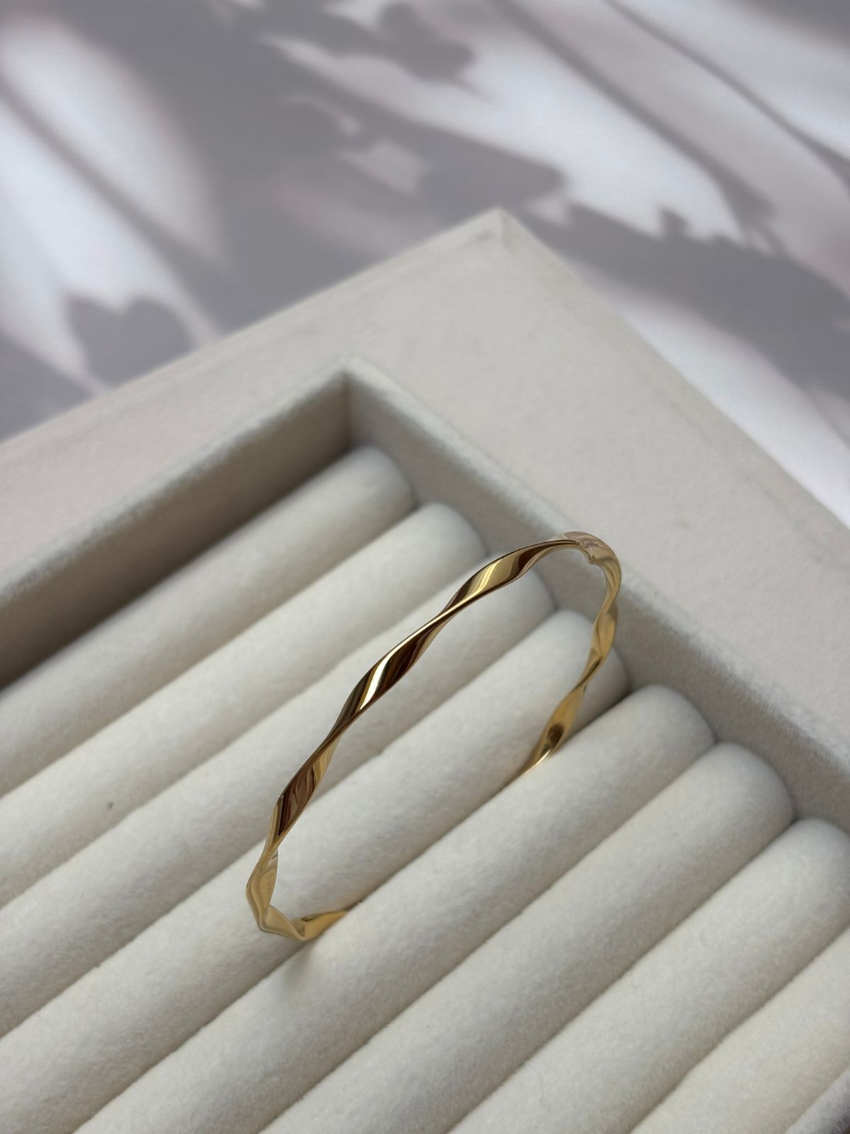 KADA BRACELET -KY145