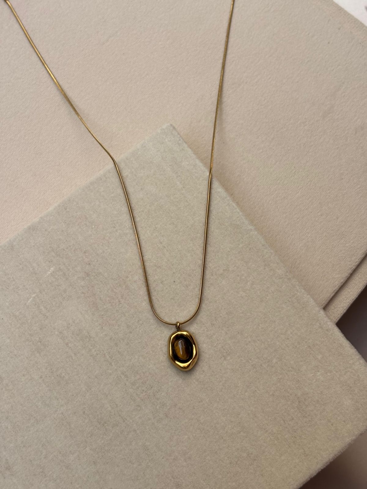 NECKLACE -KY141
