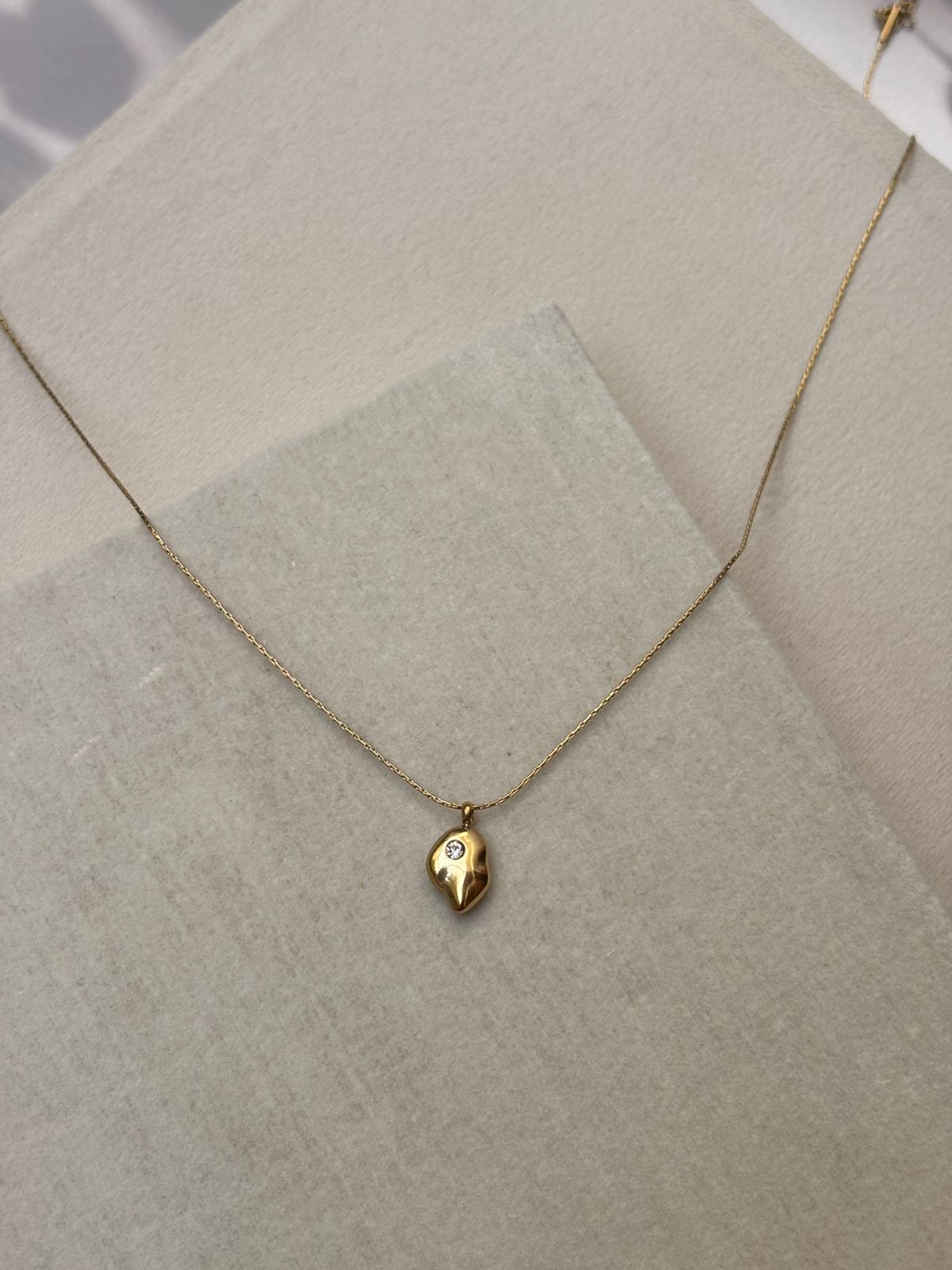 NECKLACE -KY140