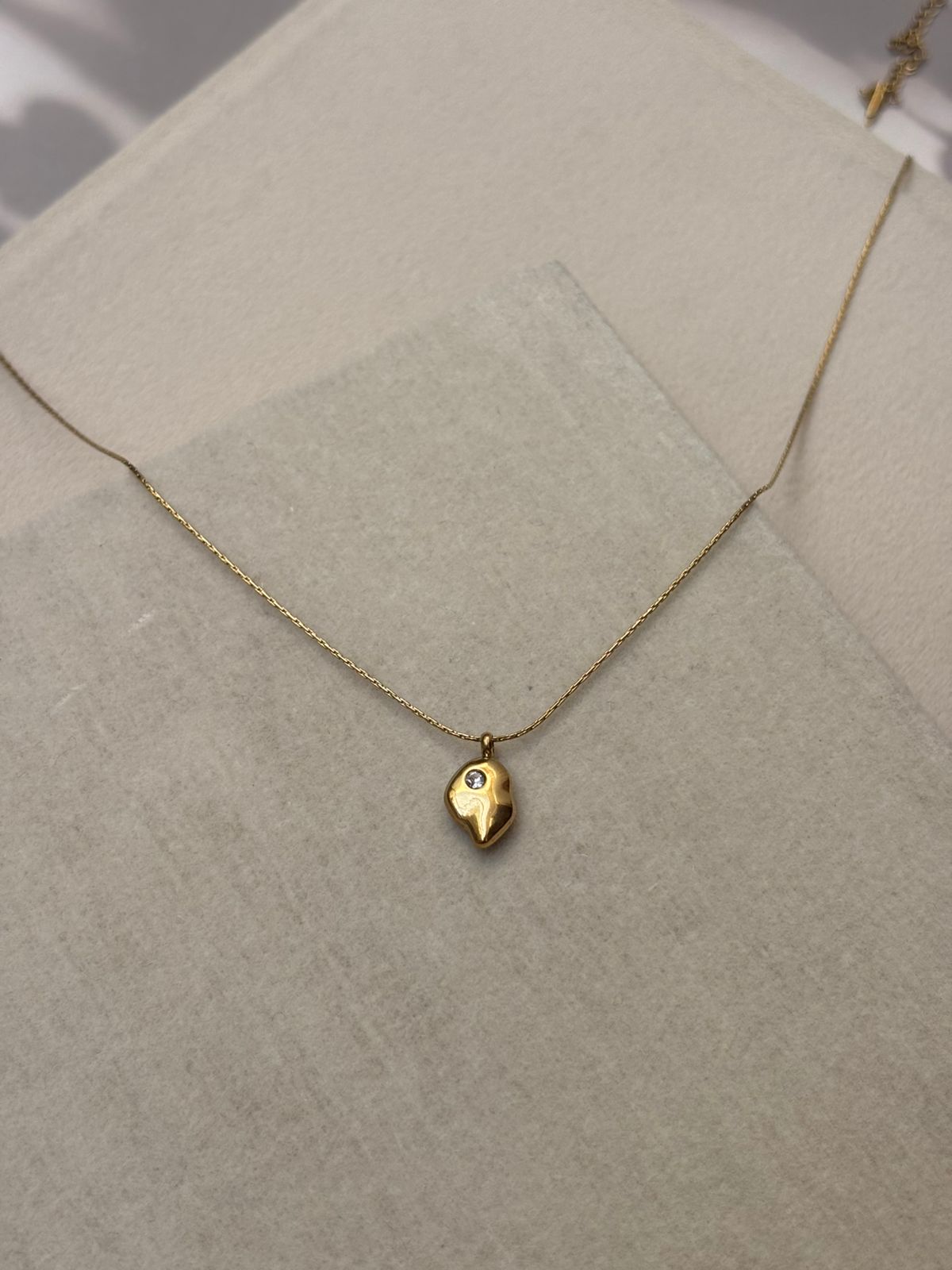 NECKLACE -KY140