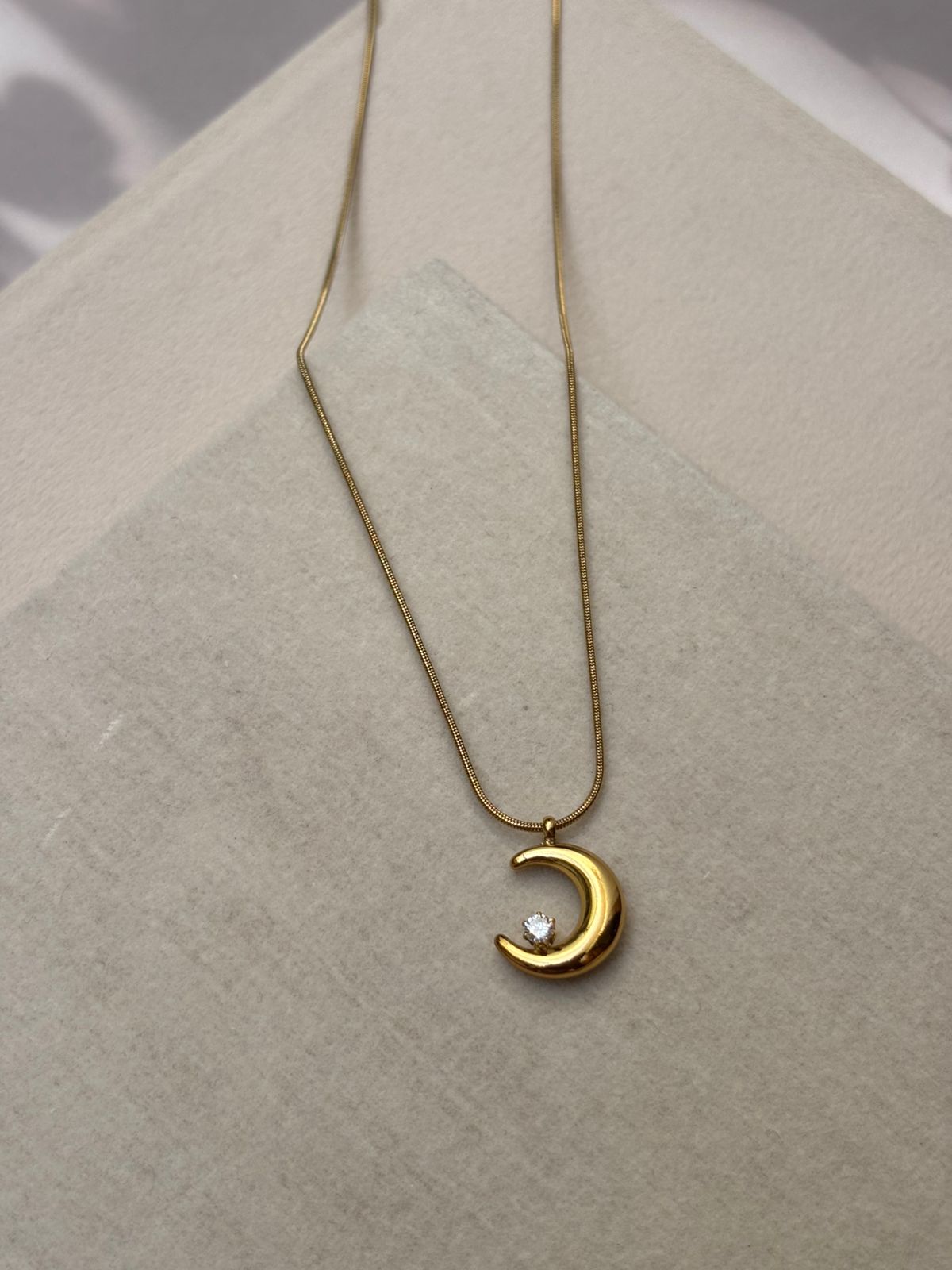 NECKLACE -KY138