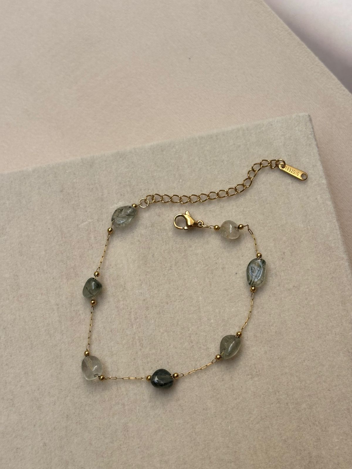 BRACELET -BK130