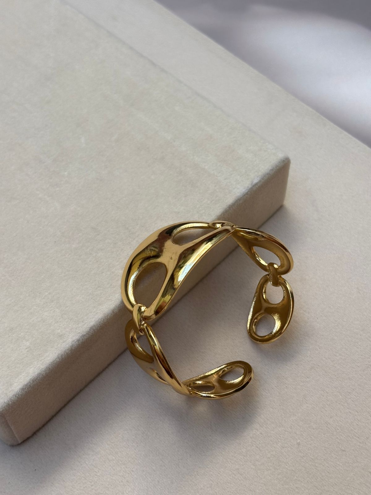 CUFF BANGLE -NF079