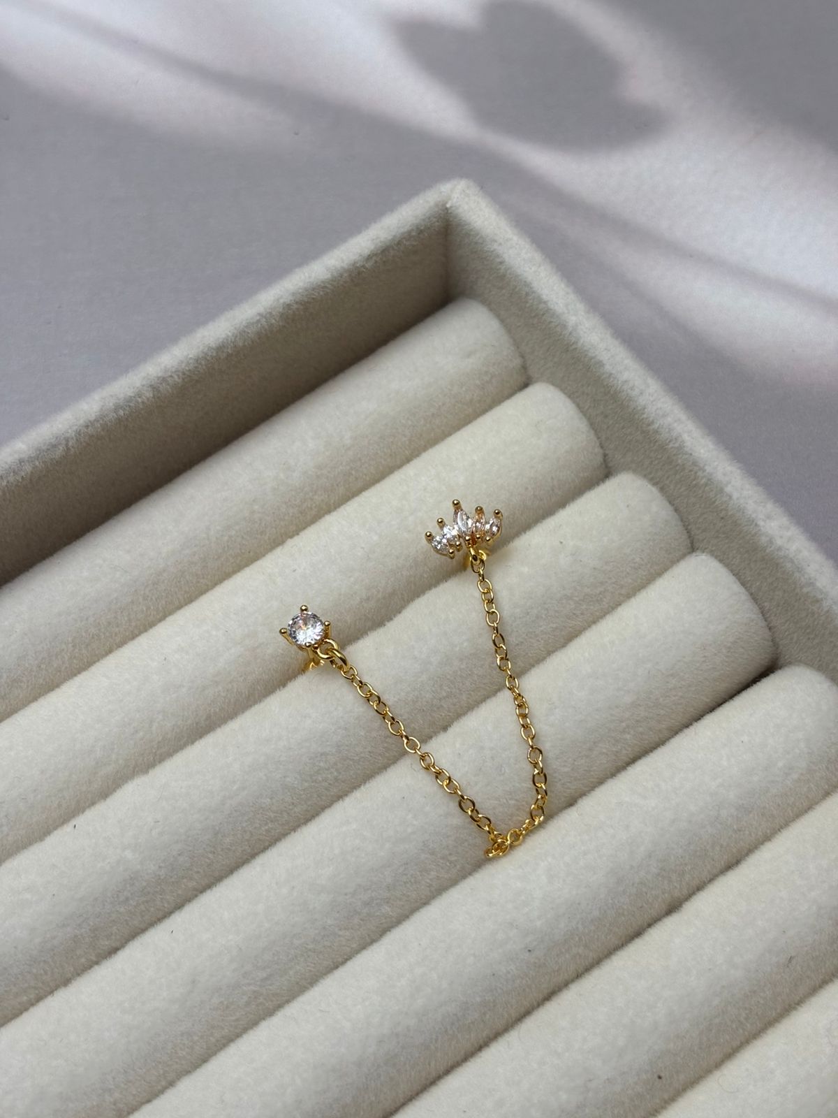 BALL STUD EARRING -YJ052