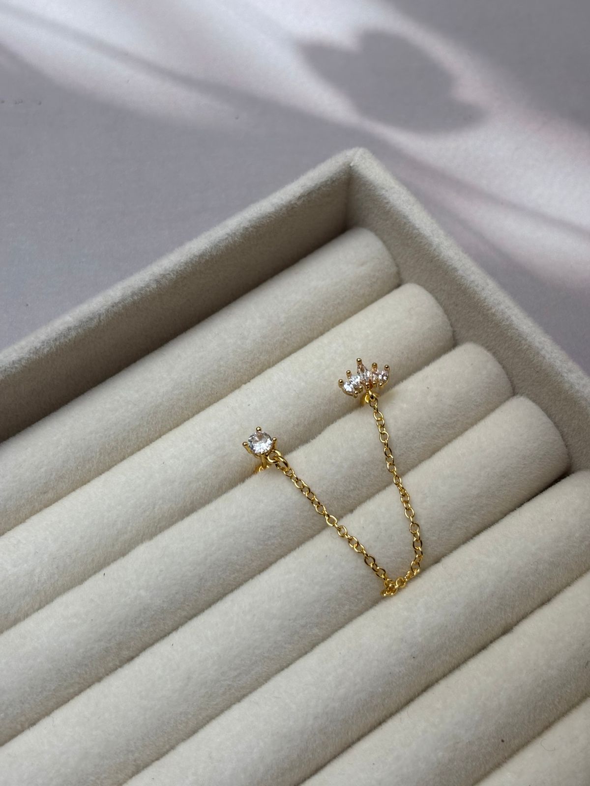 BALL STUD EARRING -YJ052