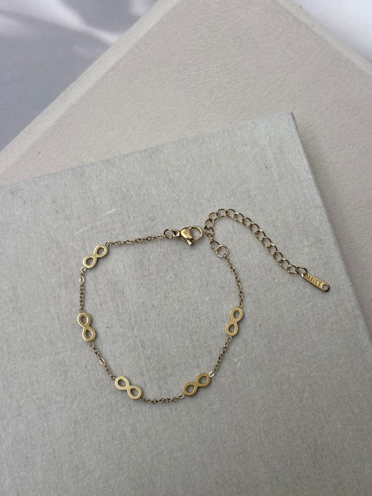 BRACELET -C140