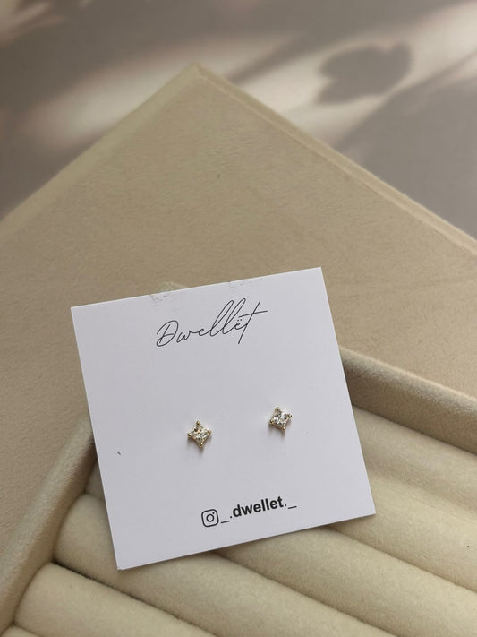 STUD EARRING -TF053