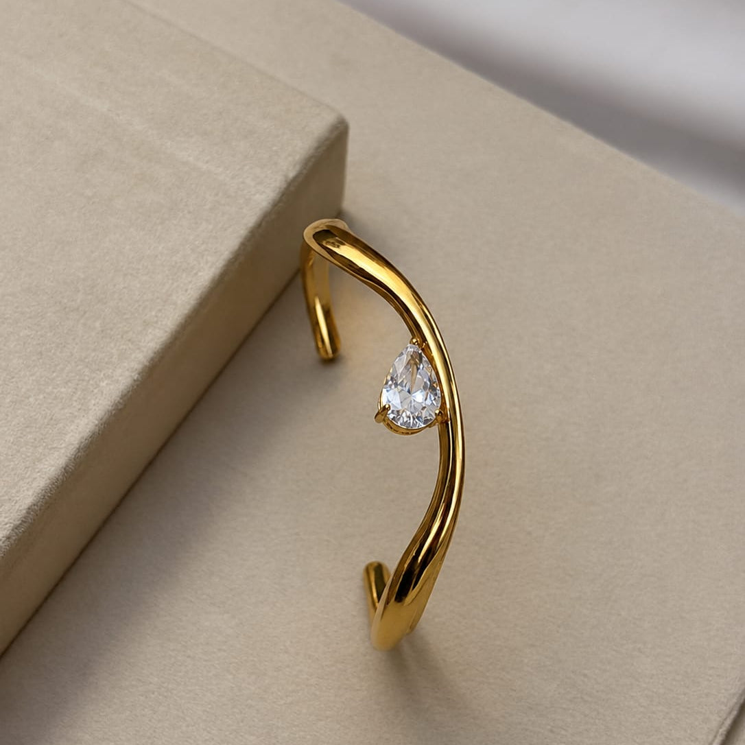 CUFF KADA BRACELET -KY182