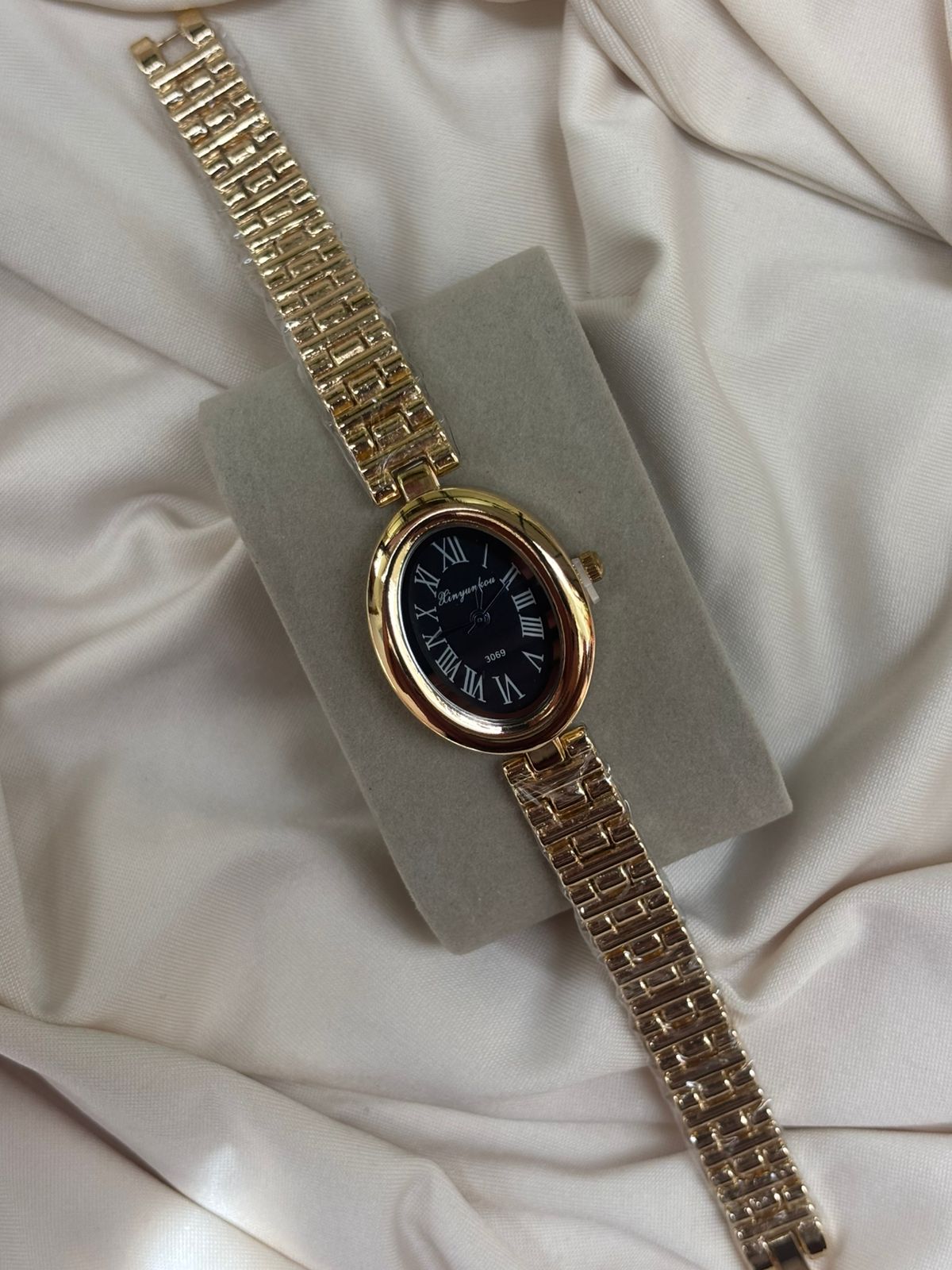 WATCH -BK194