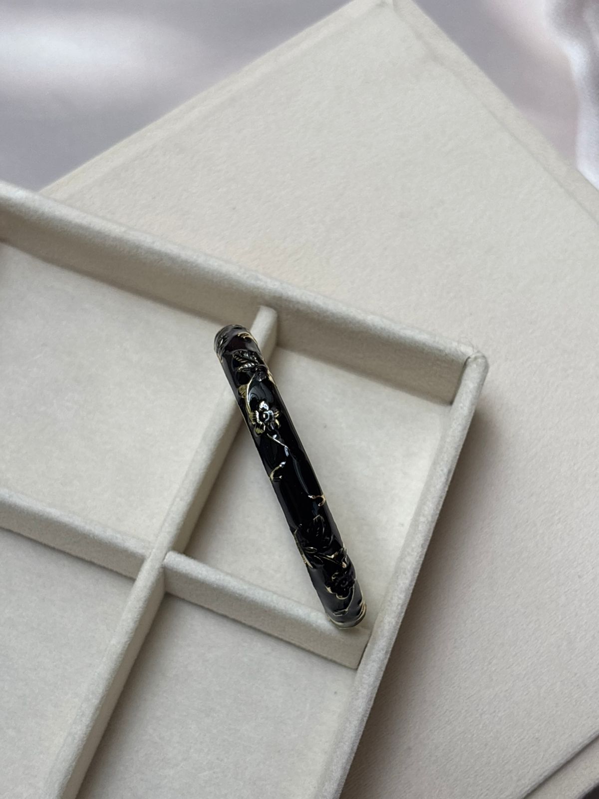 ENAMEL KADA BANGLE -NF095
