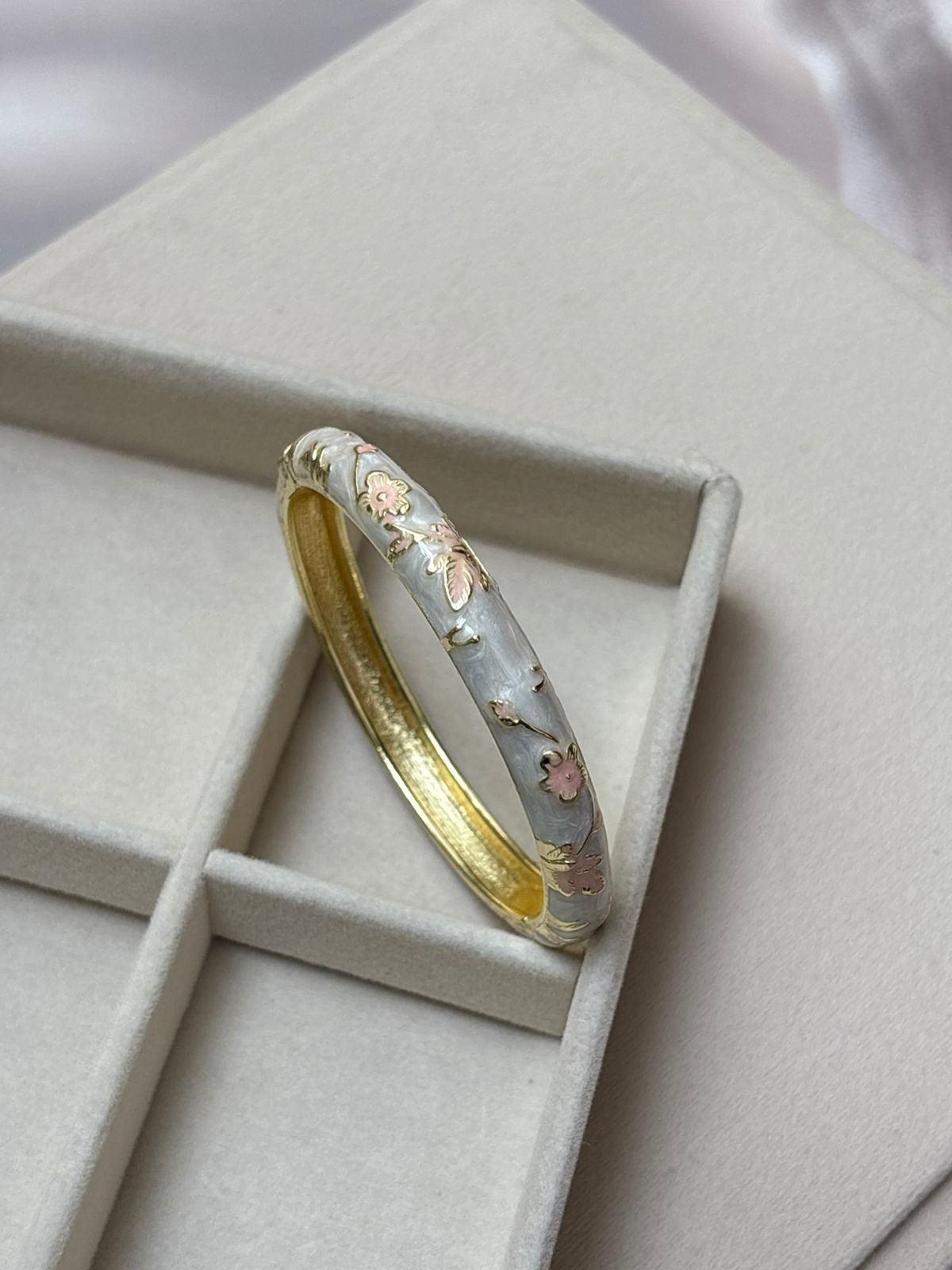 ENAMEL KADA BANGLE -NF097