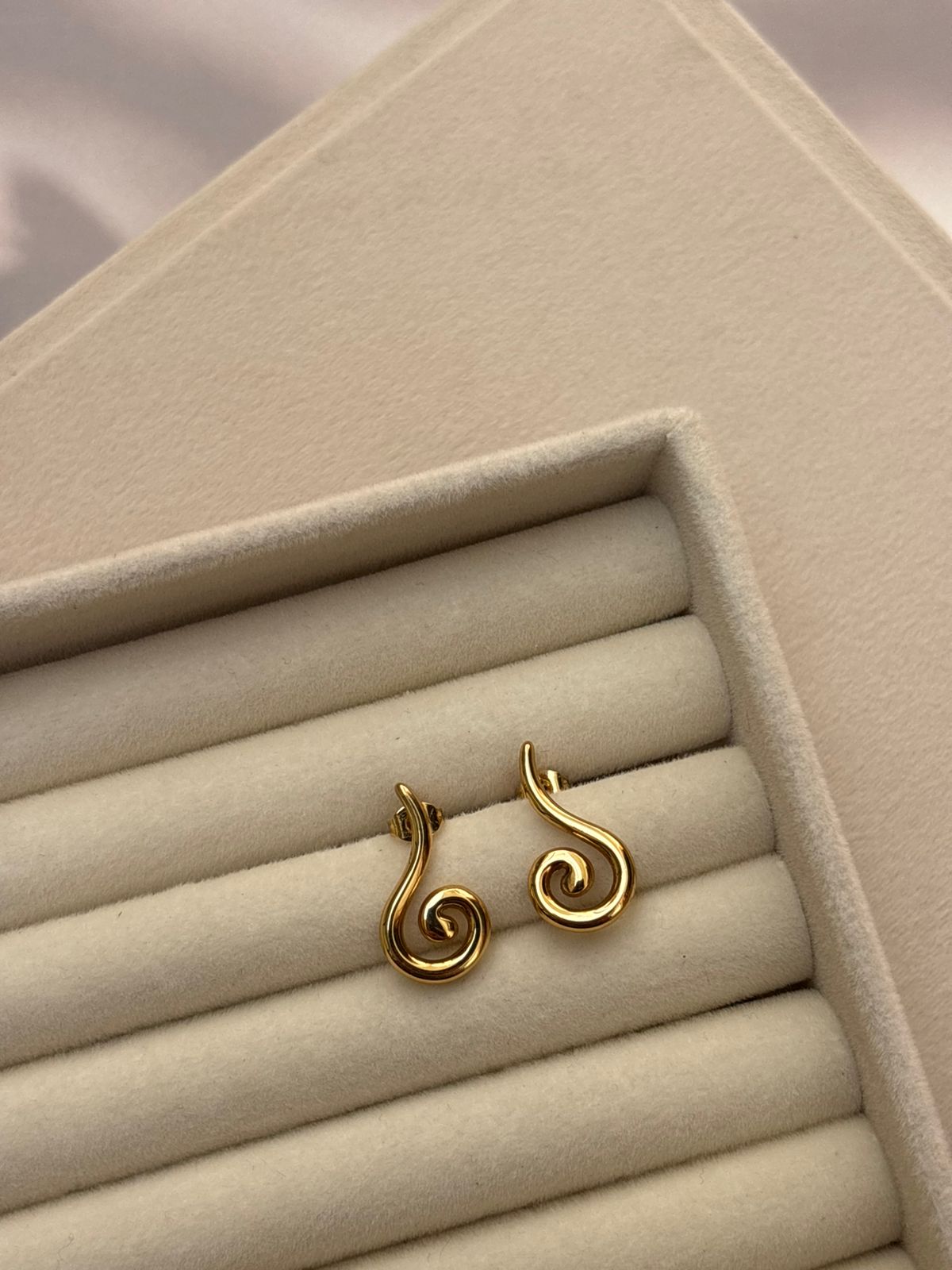 EARRING -YJ084