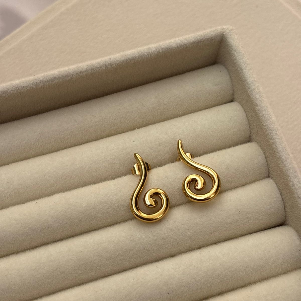 EARRING -YJ084