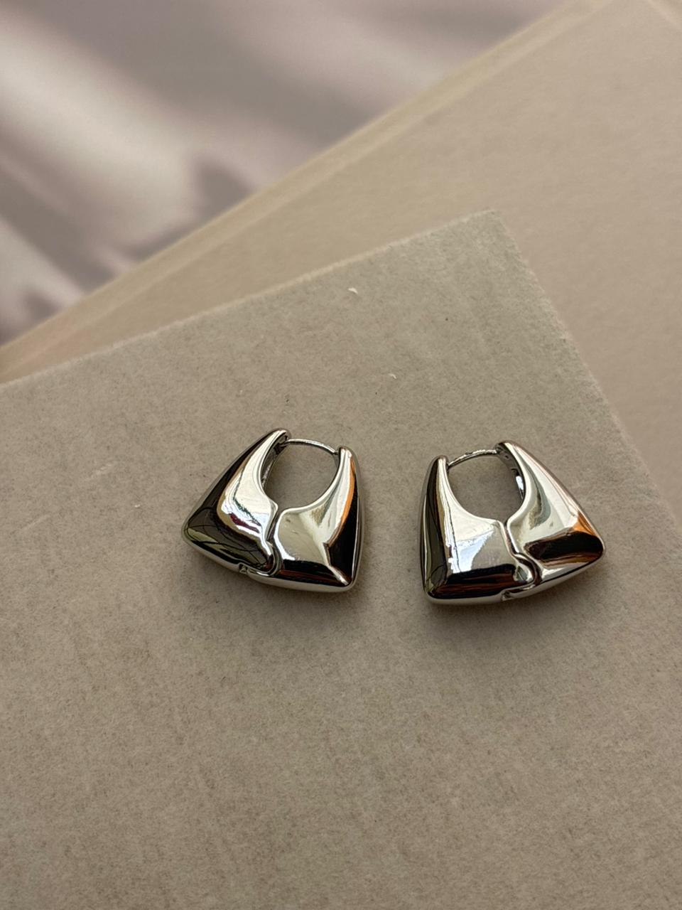 EARRING -YJ105