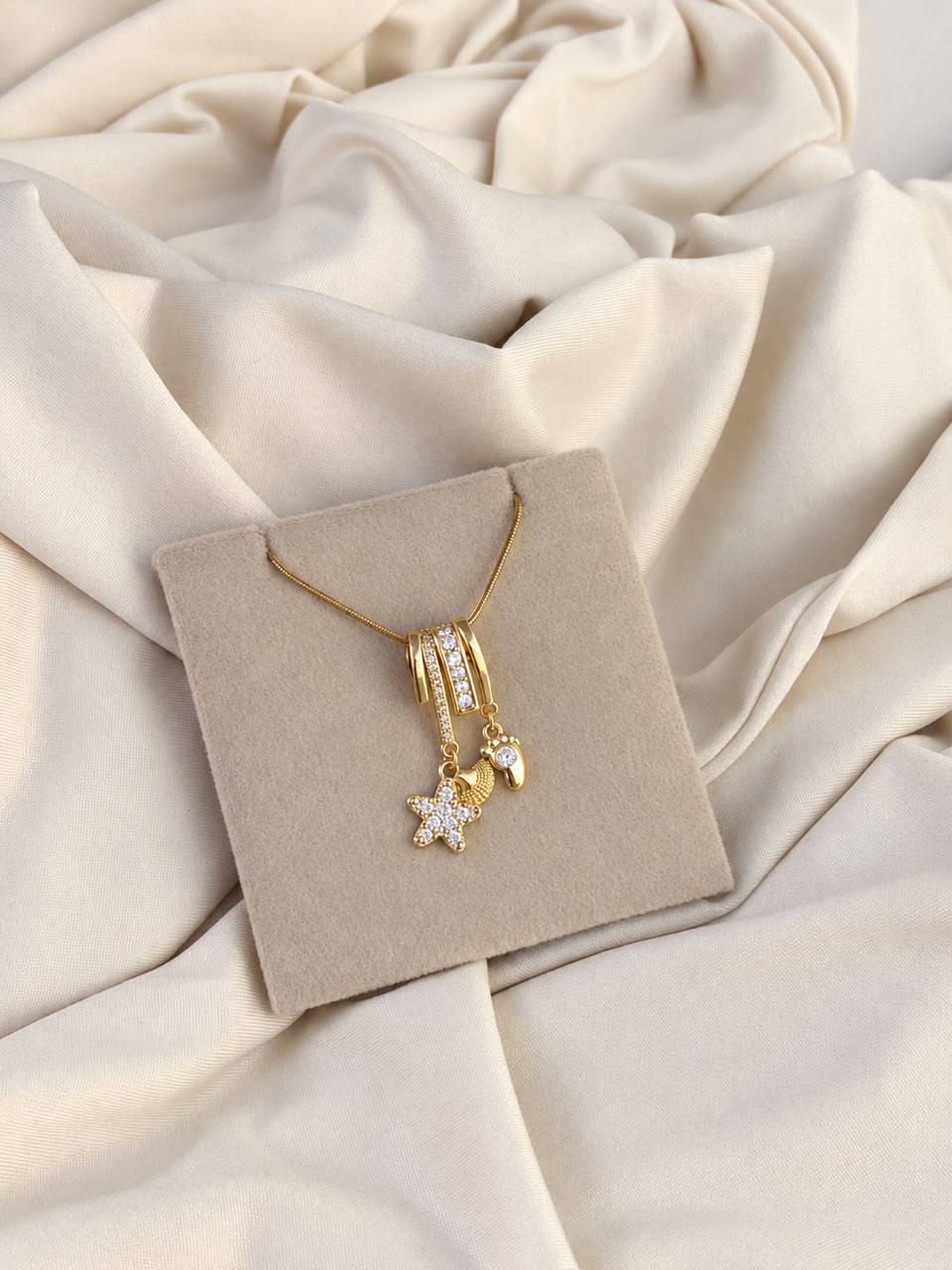 NECKLACE -MN057