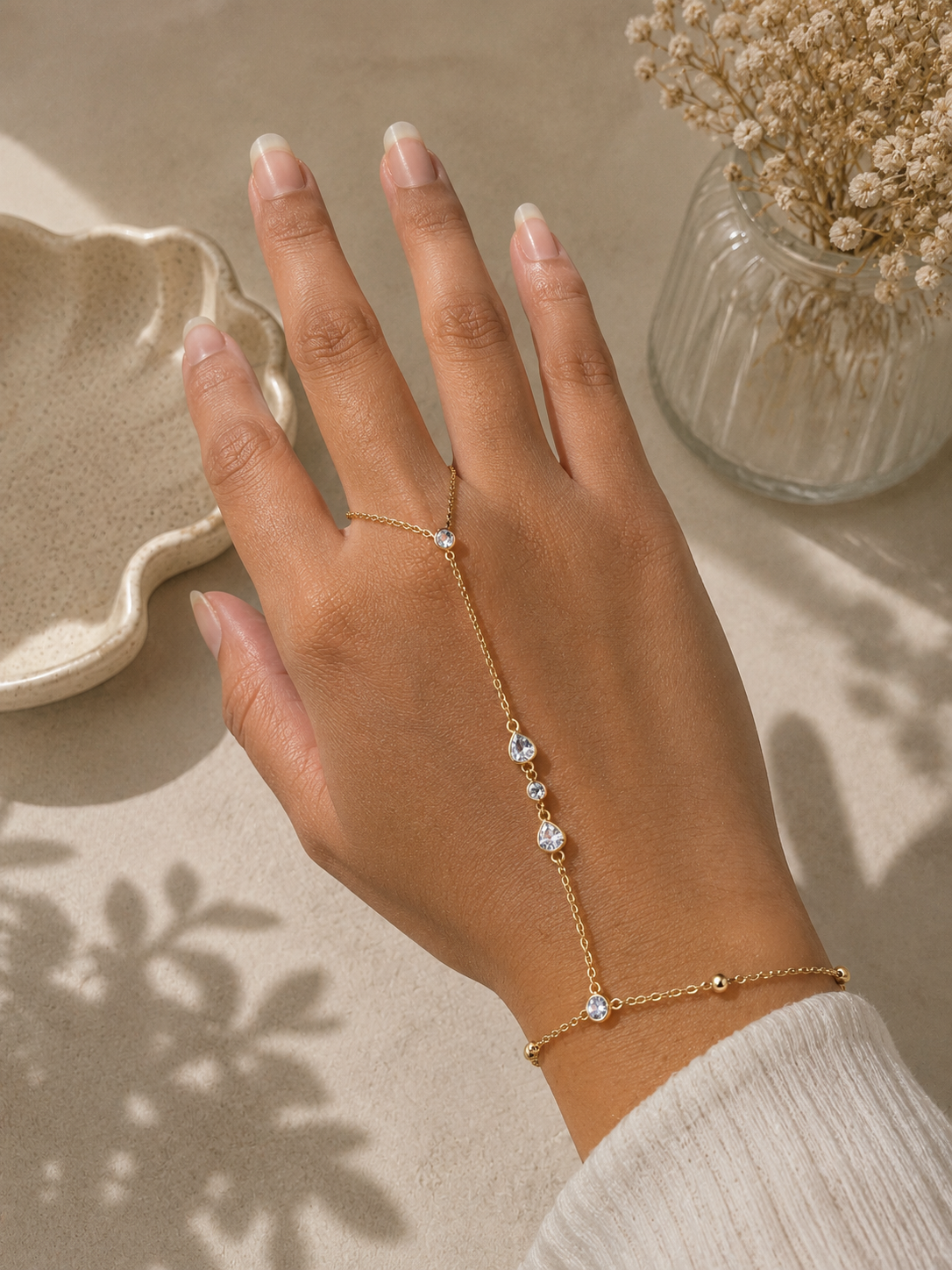 HAND CHAIN BRACELET -BK159