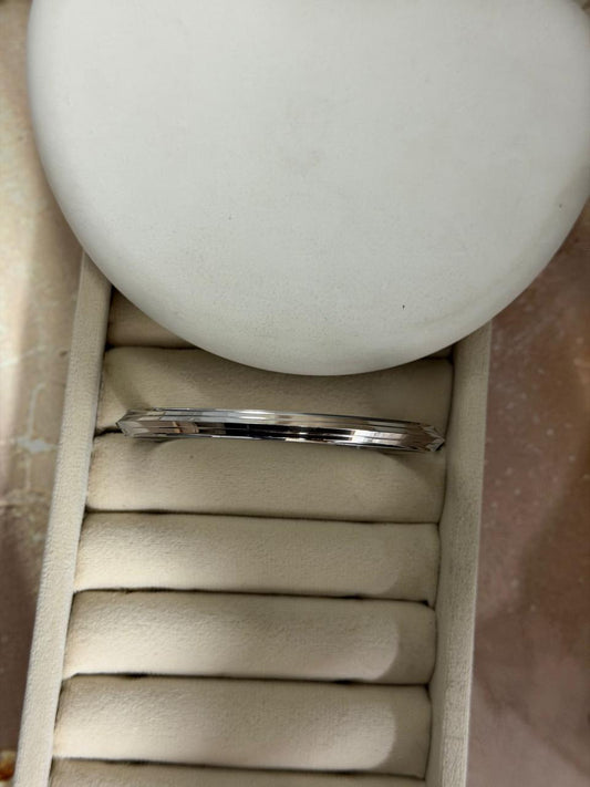 Mens kada 04