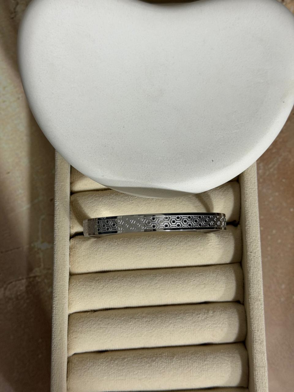 Mens kada 07