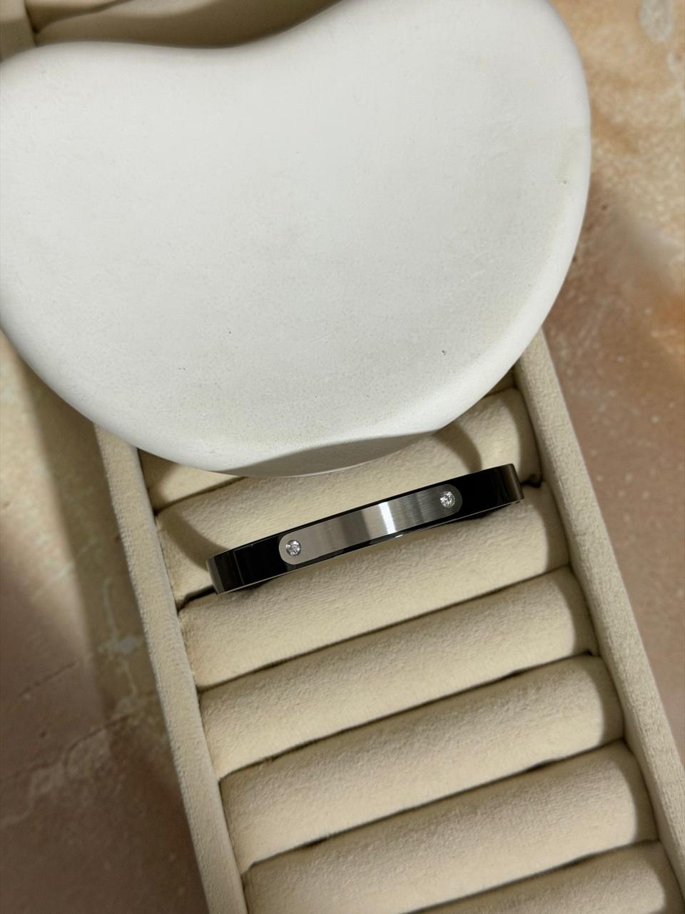 Mens kada 010